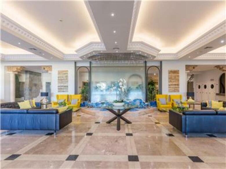 Exciting 1 Bedroom Aparthotel