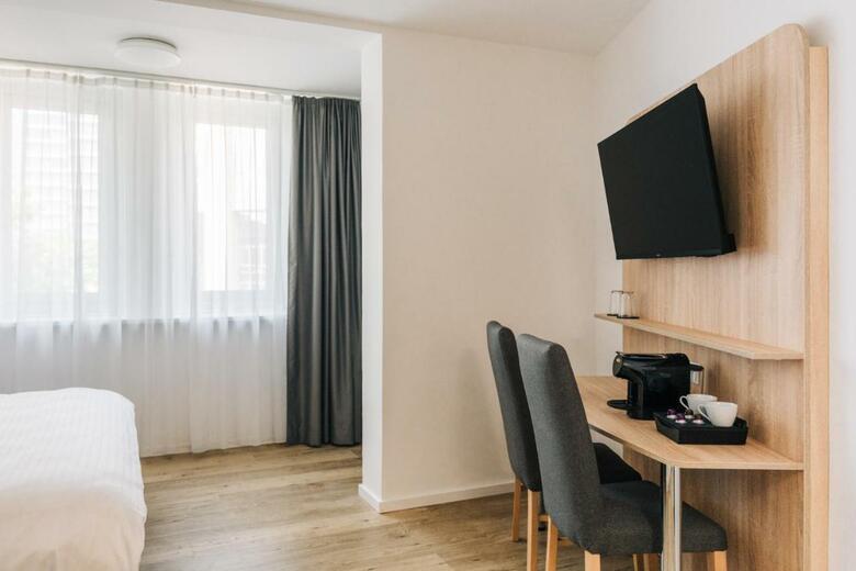 Homaris Corner Hotel