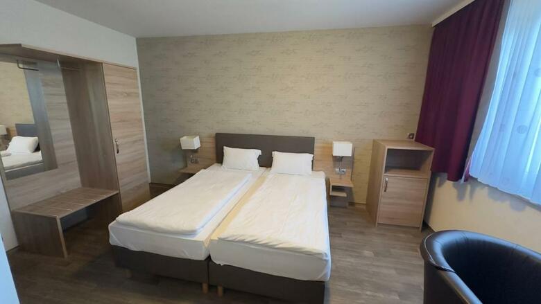 Hotel Ishi Inn Wolfsburg