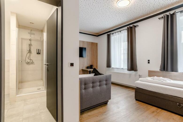 Hotel Montenegro