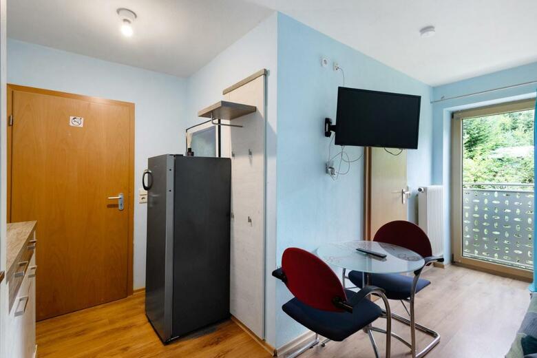 Hostal Hotel Neue Krone - Markt Erlbach