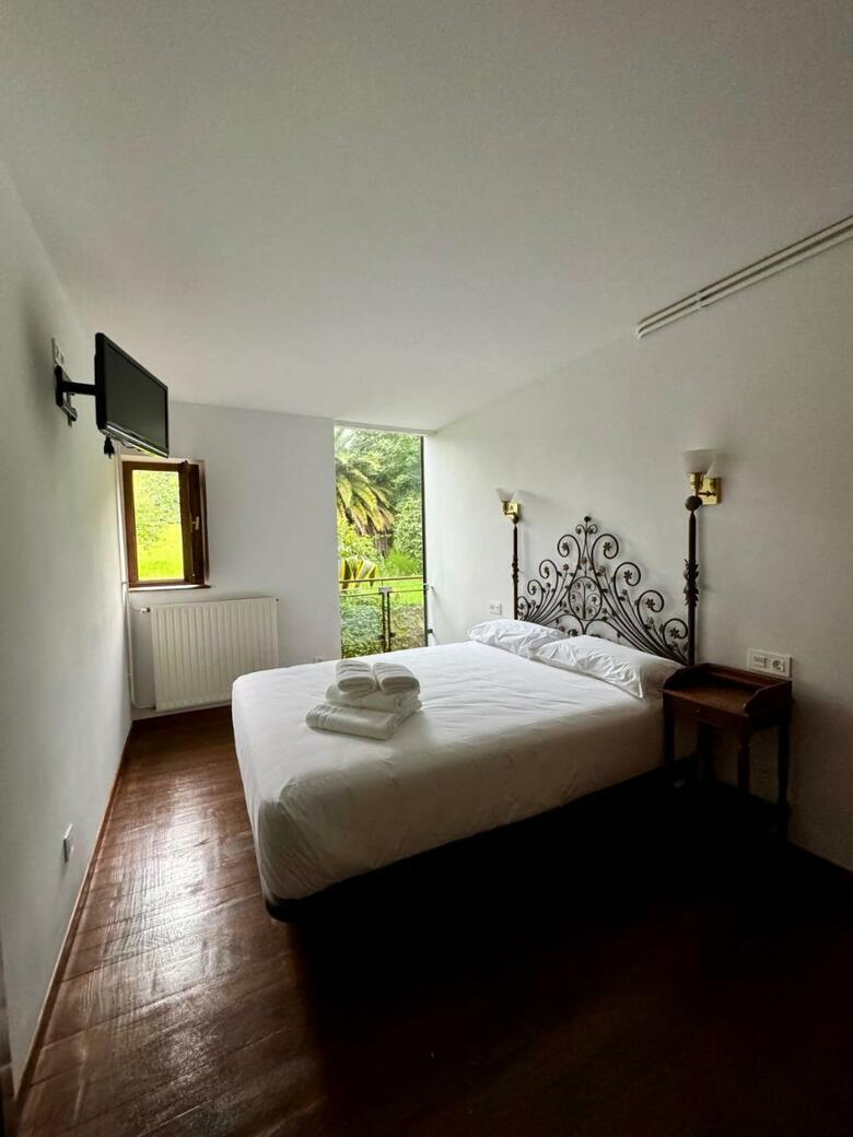 Hotel Castillo Vald�s Salas