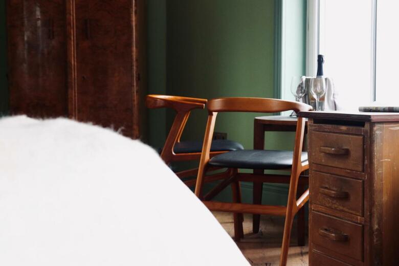 The London & Paris Hotel