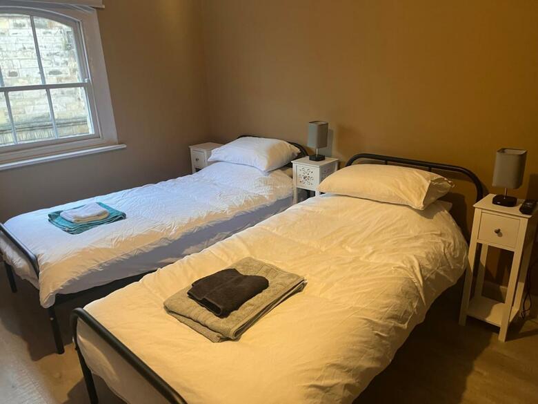 Tumbledown Hotel