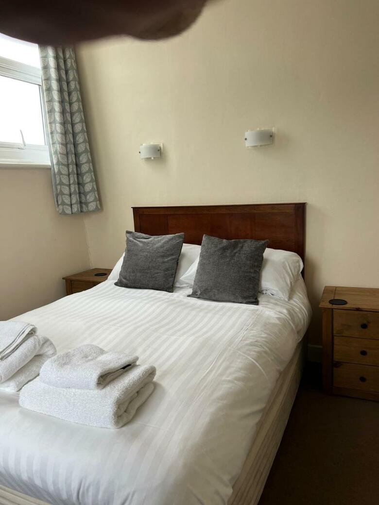 Phoenix Court Hotel
