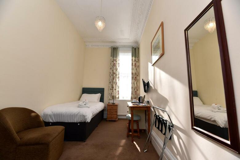 Phoenix Court Hotel
