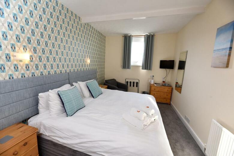Phoenix Court Hotel