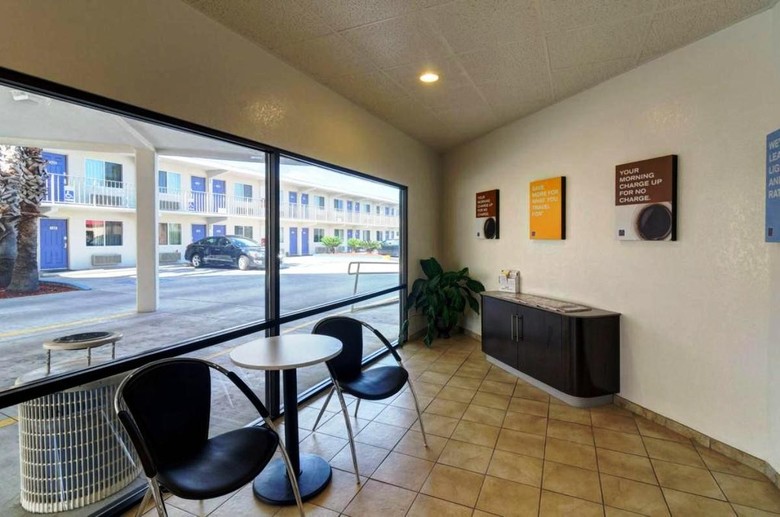 Motel 6 Destin