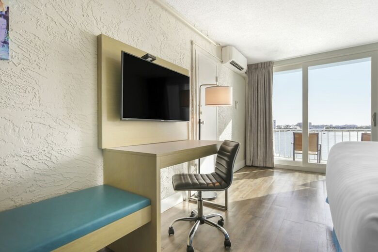 Hotel Inn On Destin Harbor