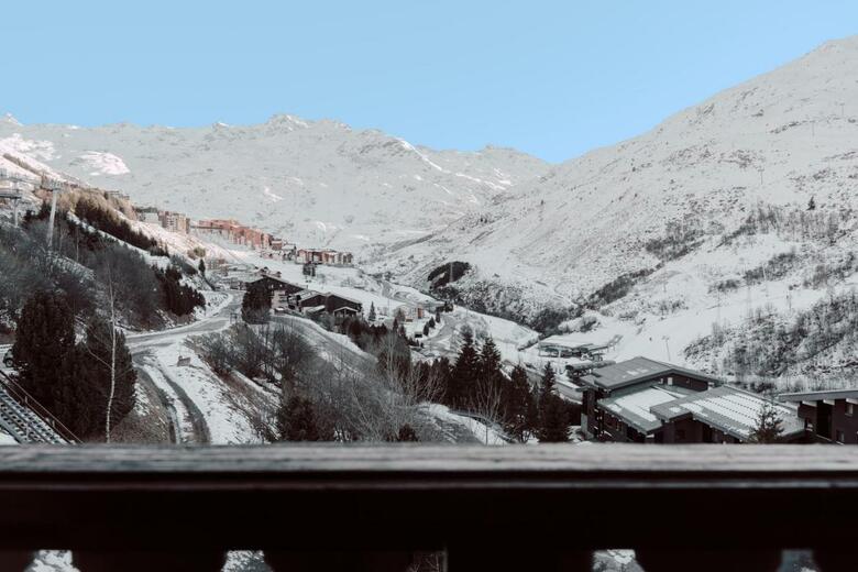Alpeen Hotel