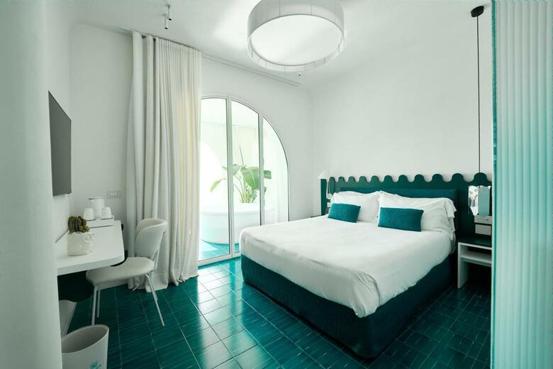 Calea Boutique Hotel