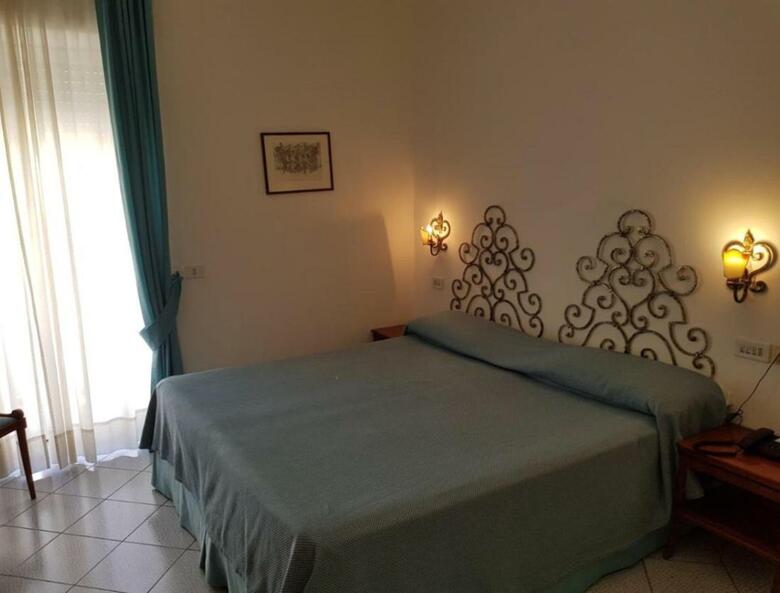 Multipropriet� Hotel Palatium Mari, Con Terrazza Vista Mare E Piscina