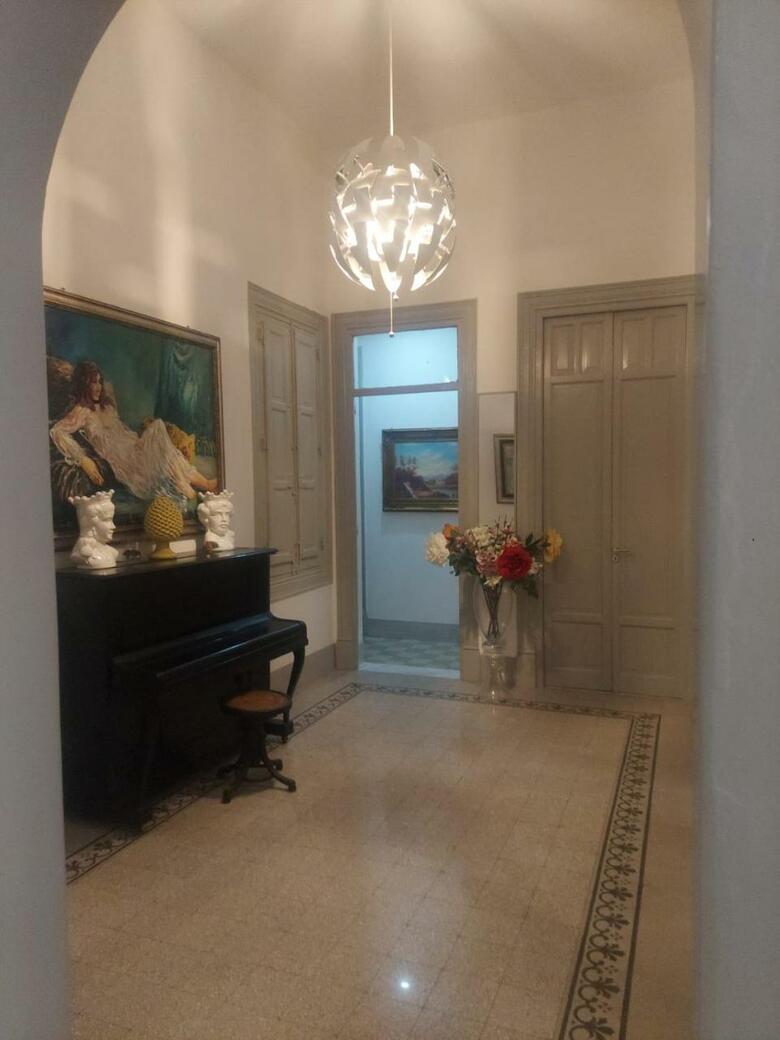 Hostal Guest House Lamphotel Militello