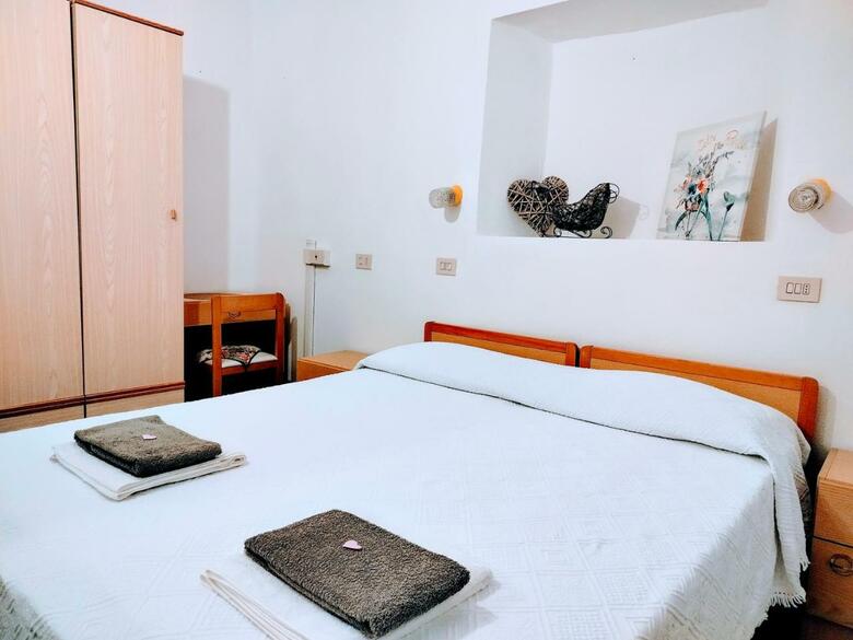 Hotel Veles