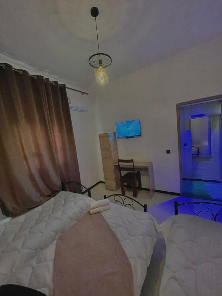 Hotel Darna With Air Conditioning