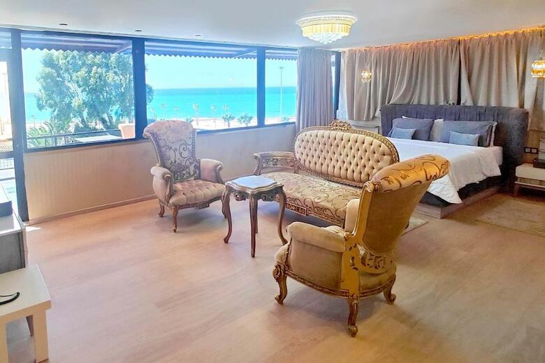 Villa Mirasol Hotel