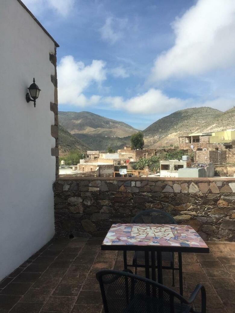 Hotel El �ngel Y El Coraz�n