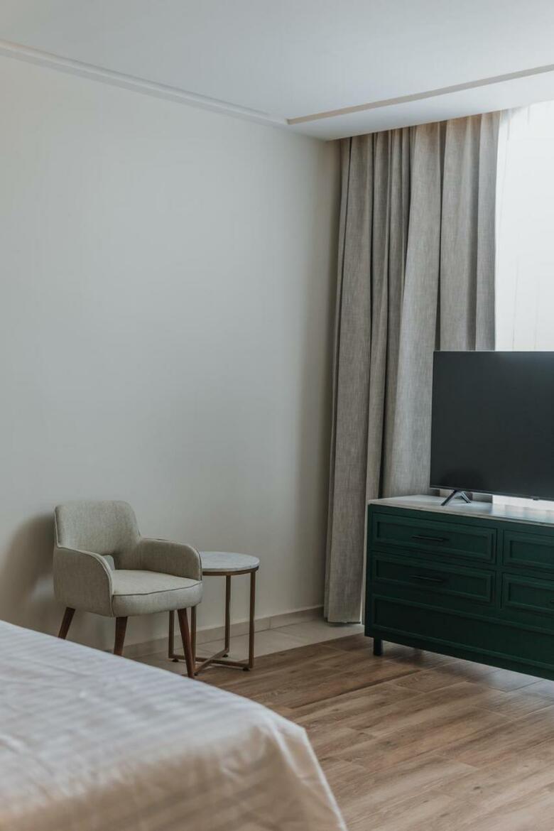 Hotel Chariot