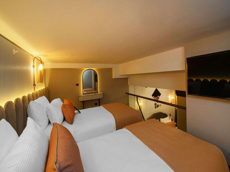 Levni Istanbul Hotel Handwritten Collection