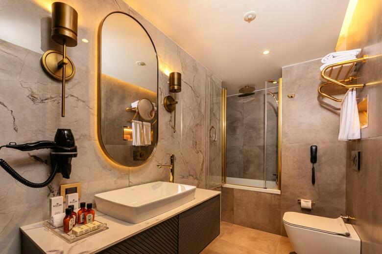 Levni Istanbul Hotel Handwritten Collection