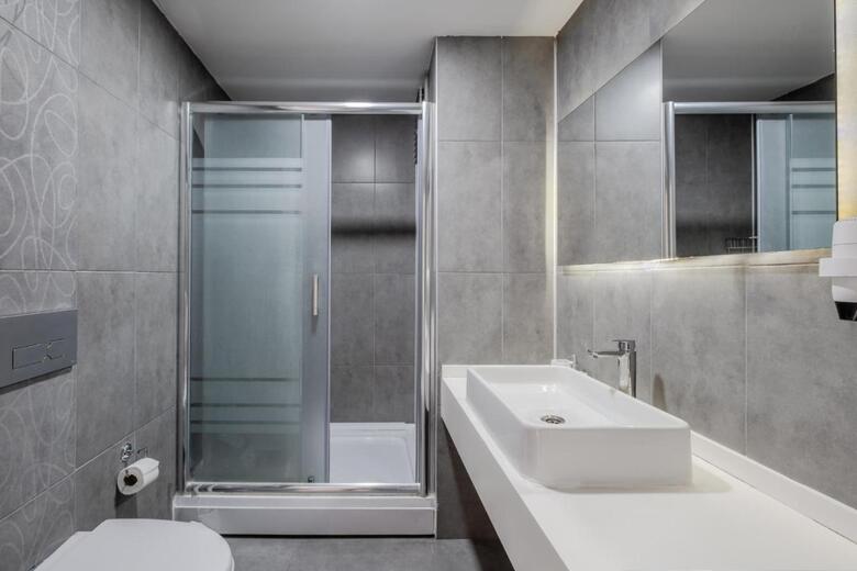 Prime Suites Apart Hotel And Residence