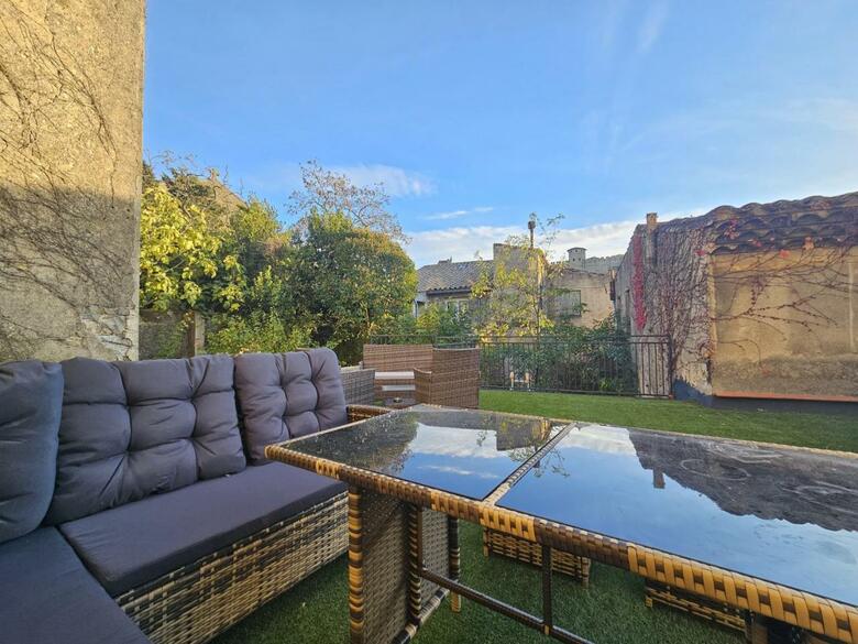 Hostal Vue Cit� M�di�vale Castel View
