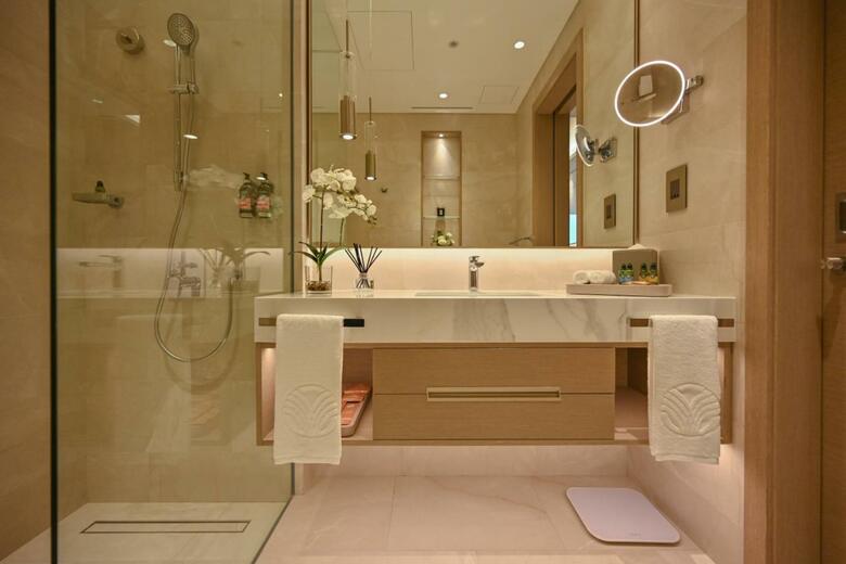 Hotel Onyx Rotana
