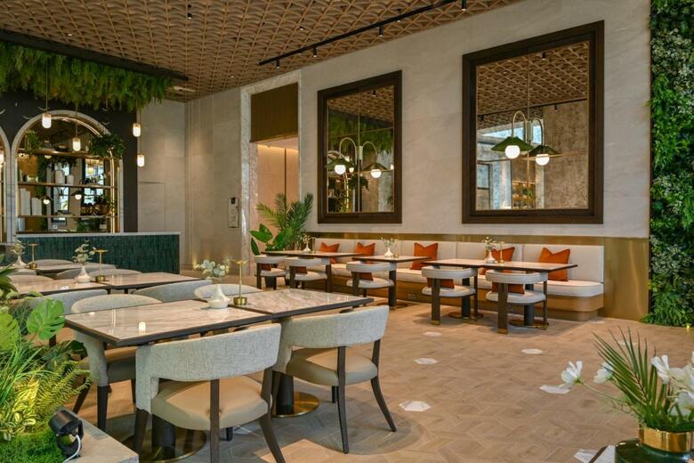 Hotel Onyx Rotana