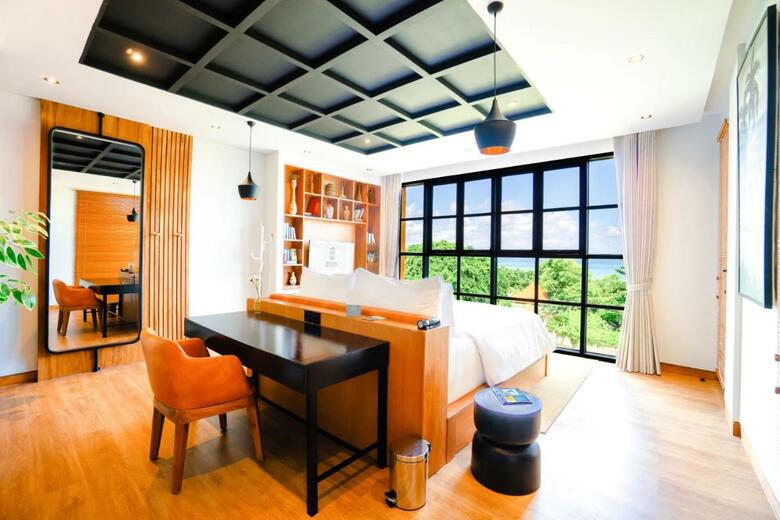 Hotel Secana Beachtown Resort & Residences