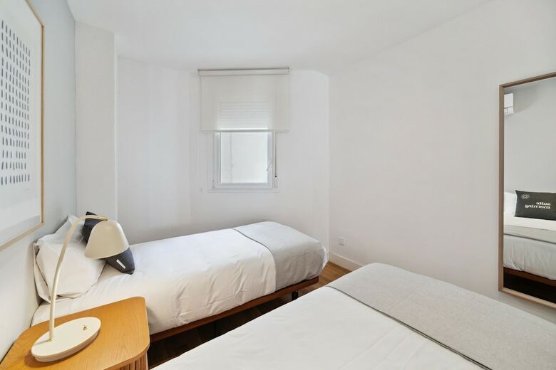 Aparthotel Limehome Madrid Calle de Nu�ez de Balboa