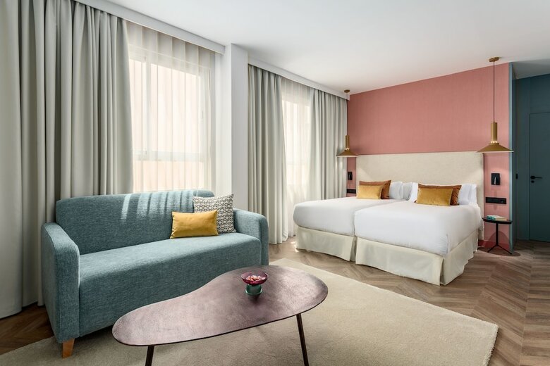 Aparthotel Tribu Malasa�a