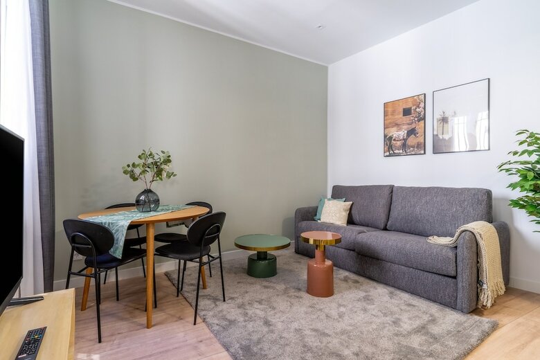 Aparthotel Limehome Madrid Calle Ave Mar�a