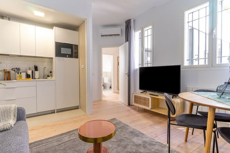 Aparthotel Limehome Madrid Calle Ave Mar�a