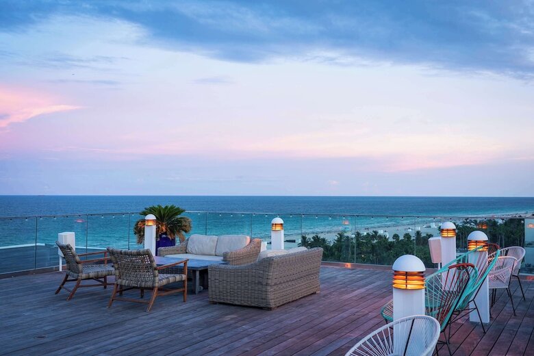 Hotel Nautilus Sonesta Miami Beach