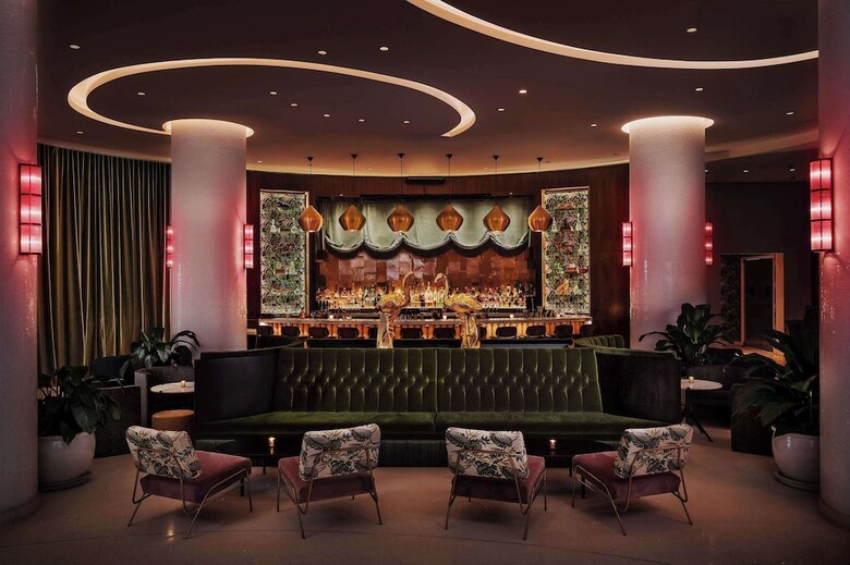 Hotel Nautilus Sonesta Miami Beach