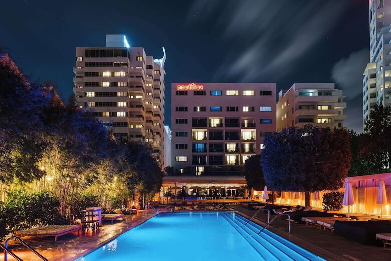 Hotel Nautilus Sonesta Miami Beach