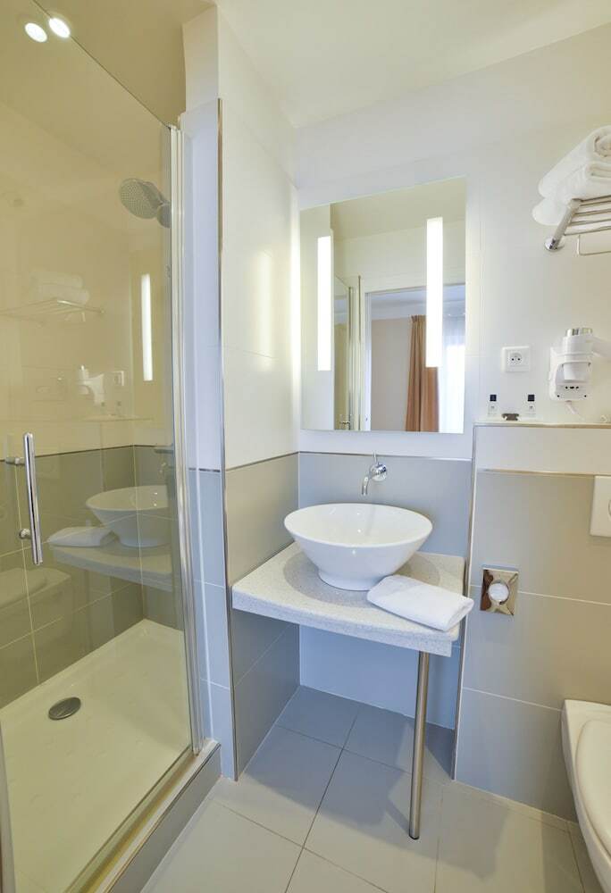 Mercure Bayonne Centre Le Grand Hotel