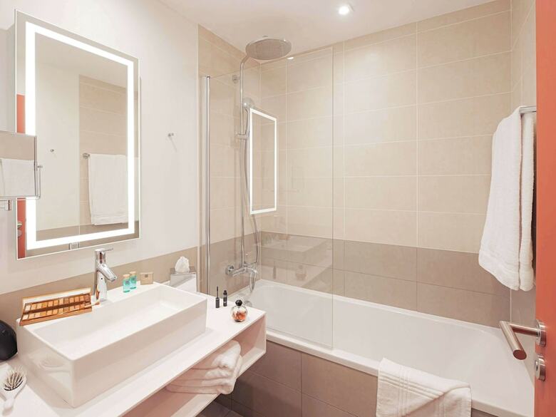 Hotel Novotel Annemasse Centre - Porte de Gen�ve