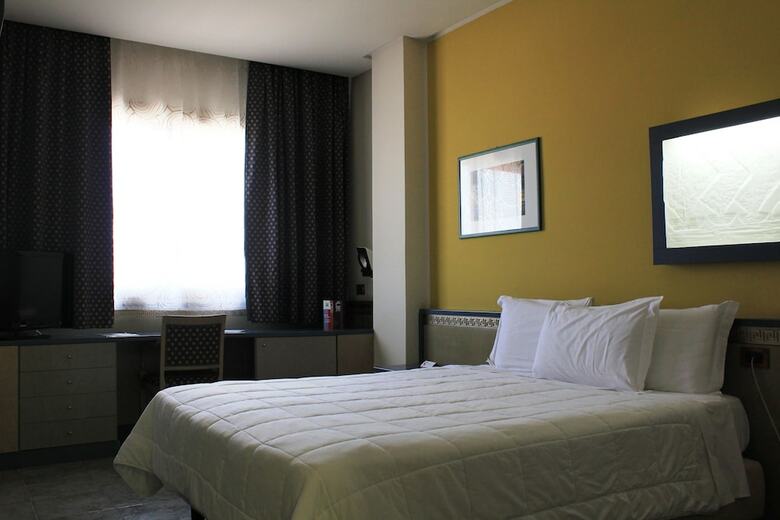 Hotel Ibis Styles Palermo President