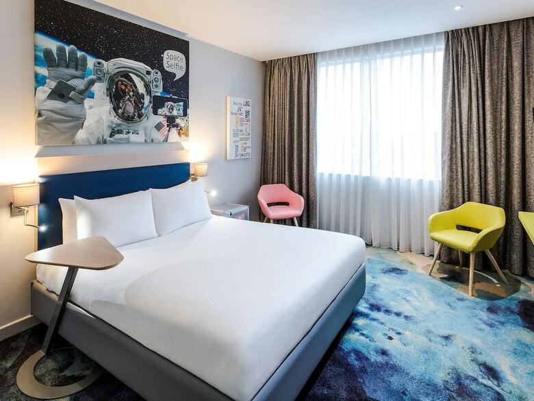 Hotel Ibis Styles London Heathrow