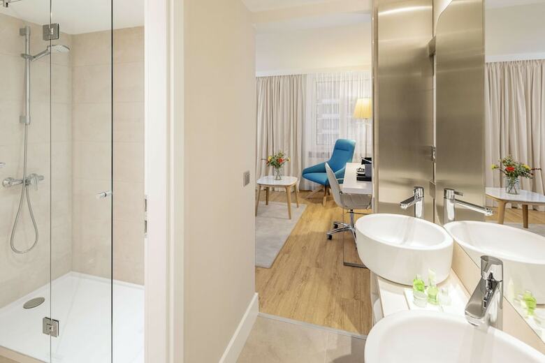 Hotel NH Hamburg Mitte