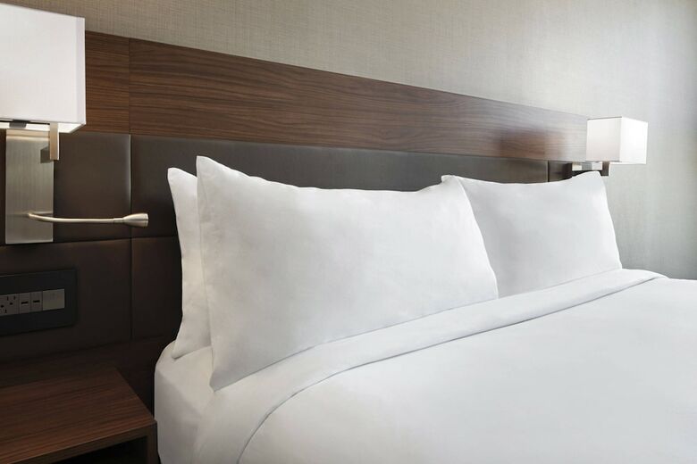 AC Hotel By Marriott Miami Dadeland