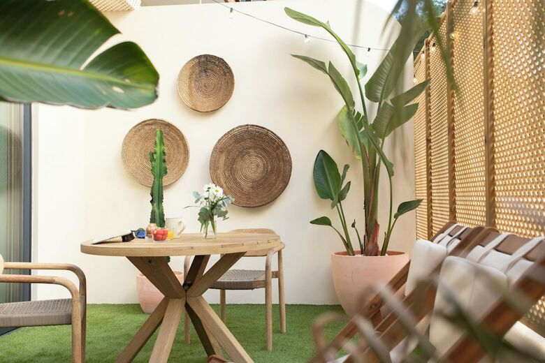 Hostal Nomad Haux Mestalla