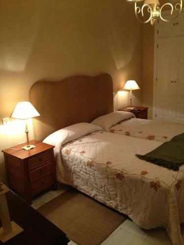 Quartos City Apartments Carmona