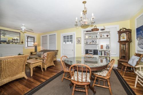 Sun N Fun Beachfront Vacation Rentals