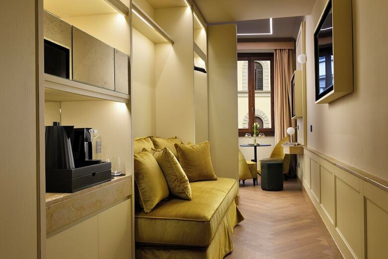 Floren Luxury Hotel