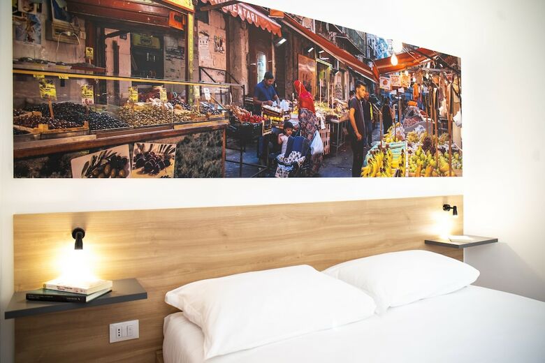 Ballar� Hotel