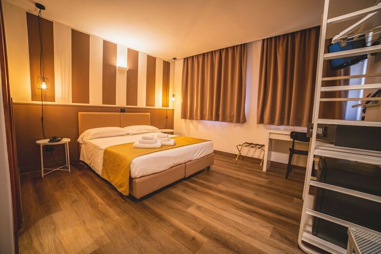 Hotel Continental