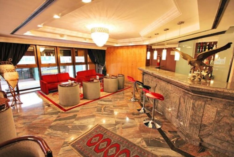 Sabe Center Hotel