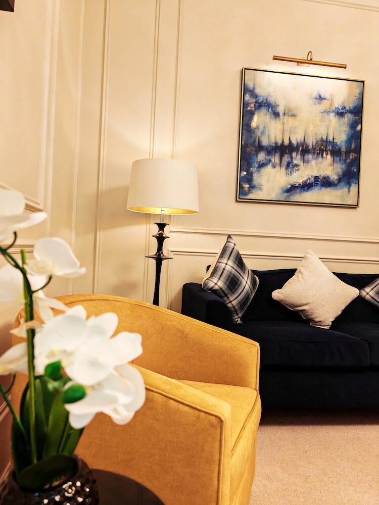 The Frederick House Hotel
